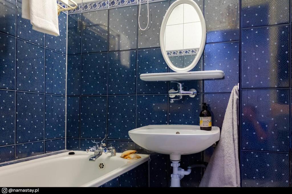 Spacious Retro Flat Close To National Stadium Varsavia Esterno foto