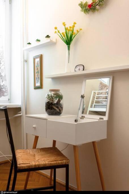 Spacious Retro Flat Close To National Stadium Varsavia Esterno foto